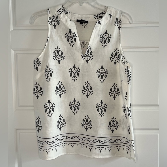 Anne Carson Tops - Anne Carson Linen Blend Sleeveless Blouse Size Medium White/Black Print Coastal